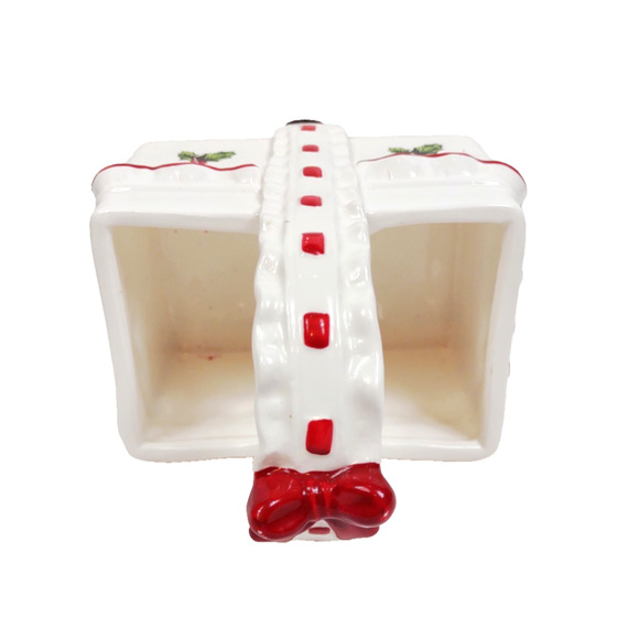 VTG Lefton Ceramic Holly Berry Christmas Basket Candy Dish Red Bow Hand Painted - Picture 7 of 7
